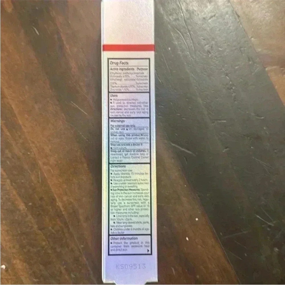 ERBORIAN CC CREME
SKIN PERFECTOR - Picture 3 of 3